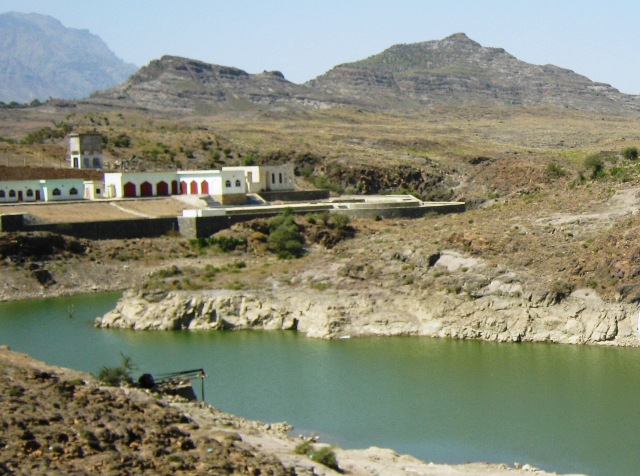 سد السقيع في دمنة خدير بتعز - تصوير:حلم اخضر